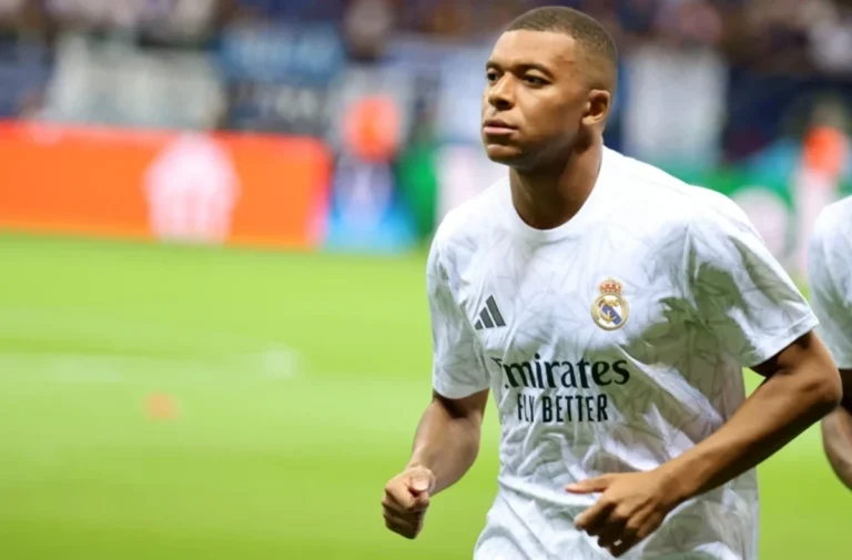 Kylian Mbappe 8 | Real Madryt 2024/25