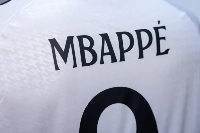 Real Madryt - Kylian Mbappe 1 koszulka Real Madryt - Kylian Mbappe 1 koszulka