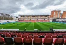 La Liga: Rayo Vallecano pokonało Espanyol, Valencia z pierwszym zwycięstwem w sezonie Rayo Vallecano - stadion 1