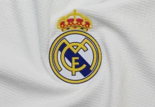 Andrij Łunin zagrożony odejściem z Realu Madryt? Klub szuka następcy Thibaut Courtois Real Madryt - logo 2